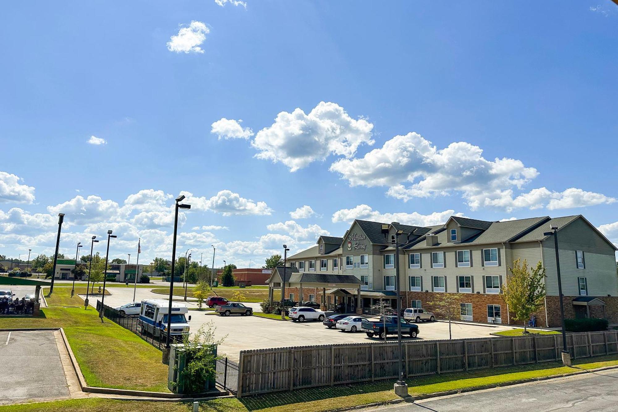 Bonita Lakes Inn By Oyo Meridian Buitenkant foto